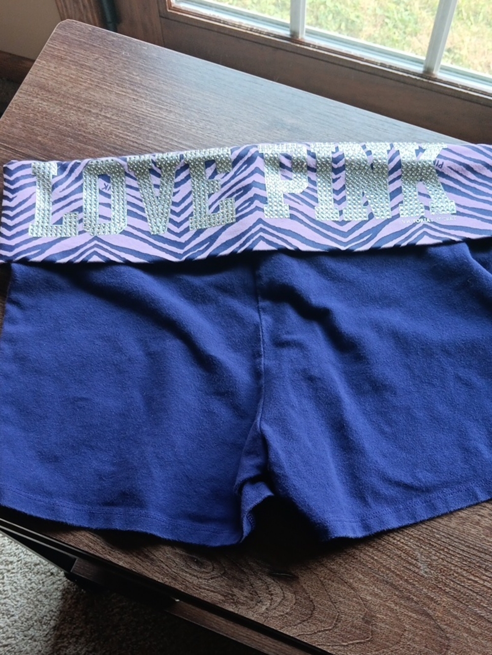 Victoria's Secret PINK Purple & Pink ZebraFoldover Yoga Short "LOVE PINK"* Sz M